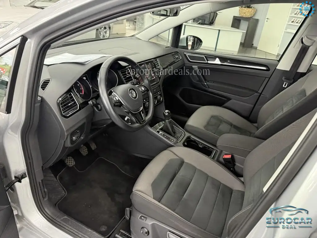 Volkswagen Golf Sportsvan