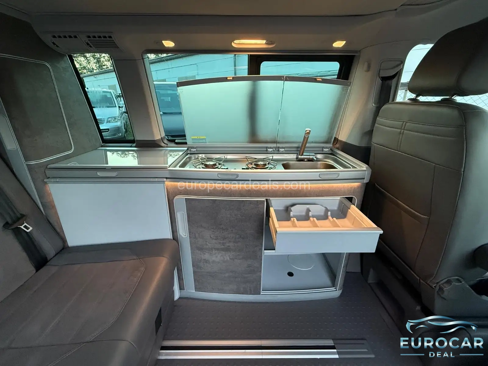 Volkswagen T6 California