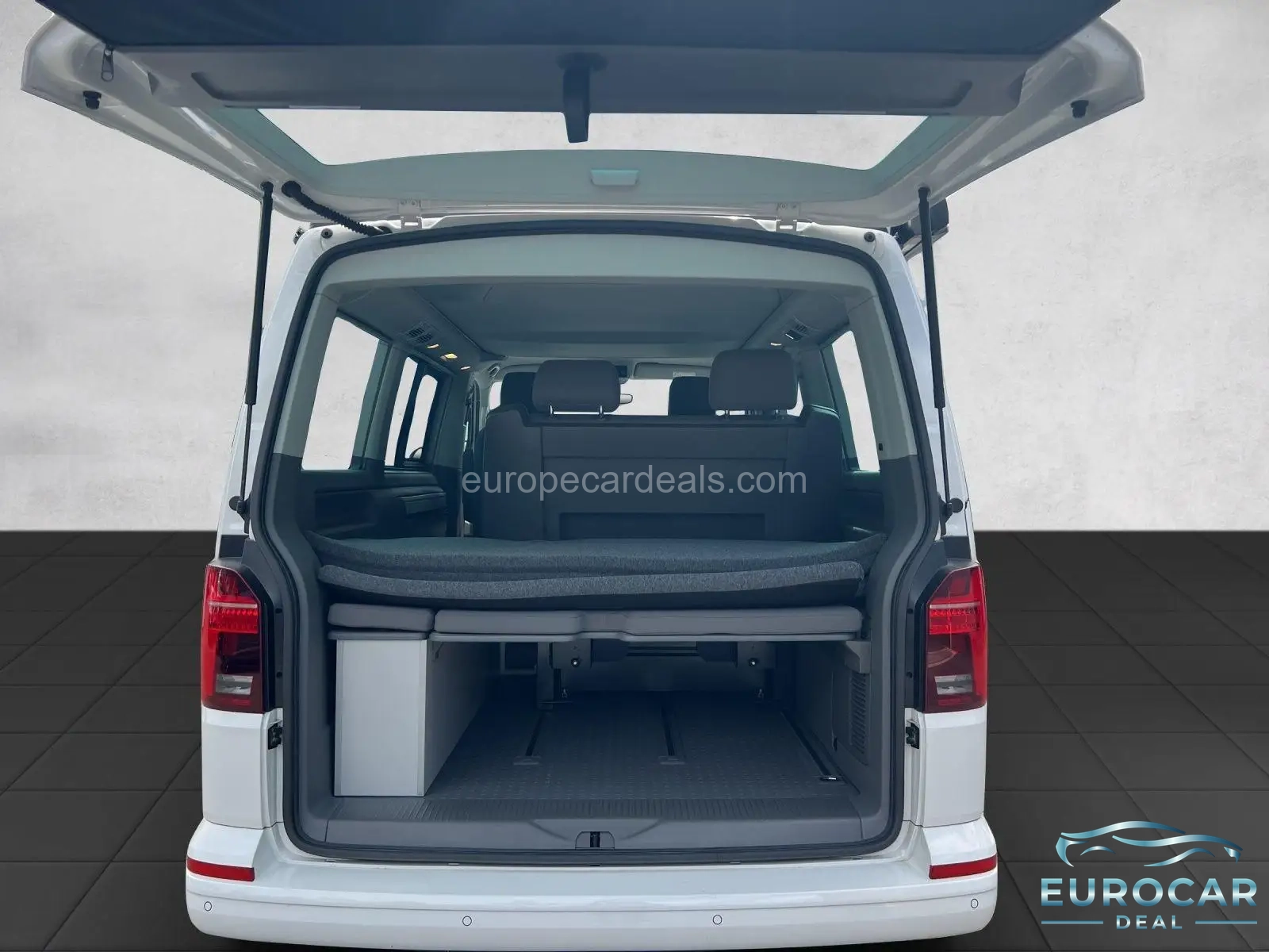 Volkswagen T6 California