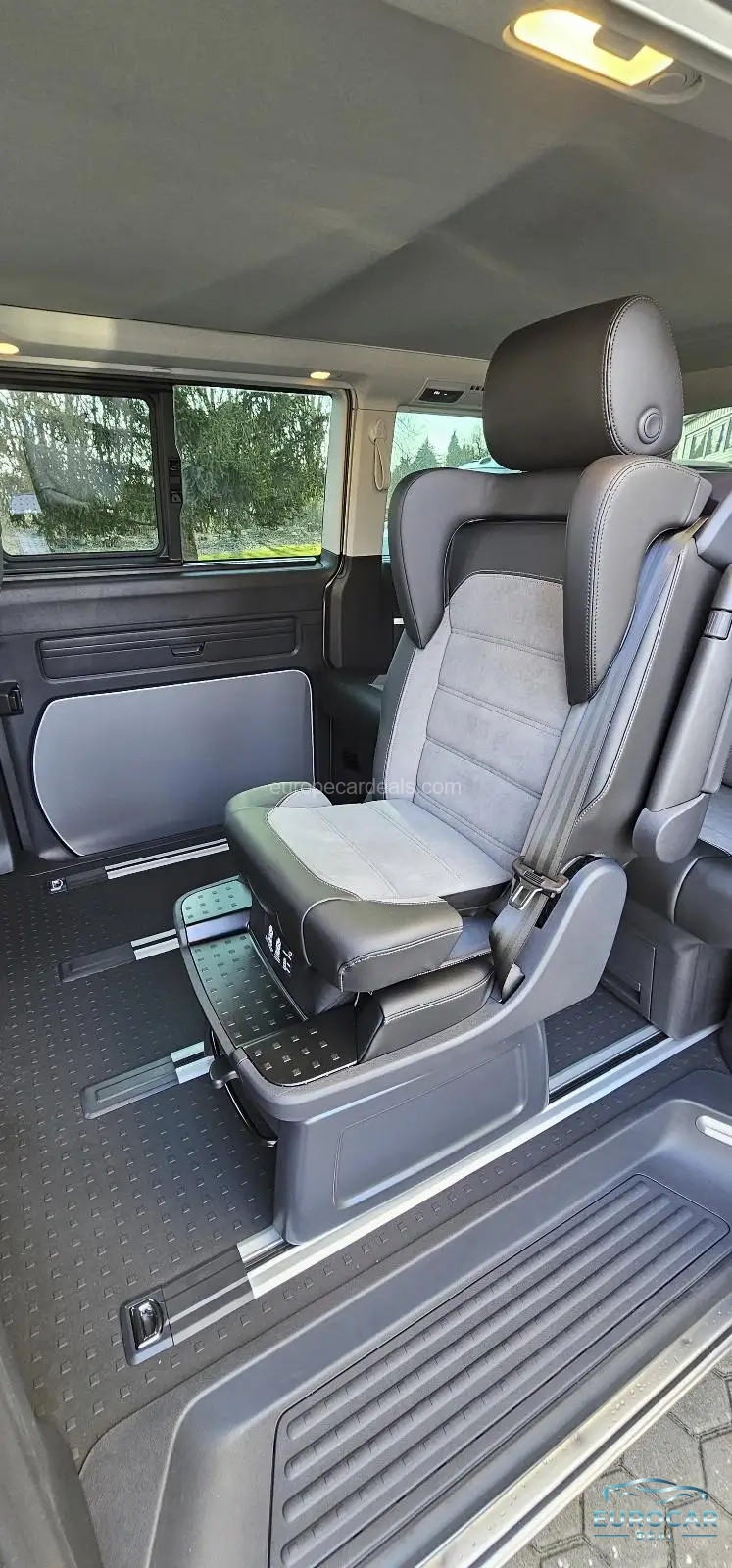 Volkswagen T6 California