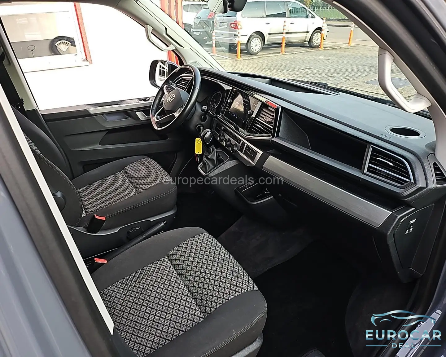 Volkswagen T6 California