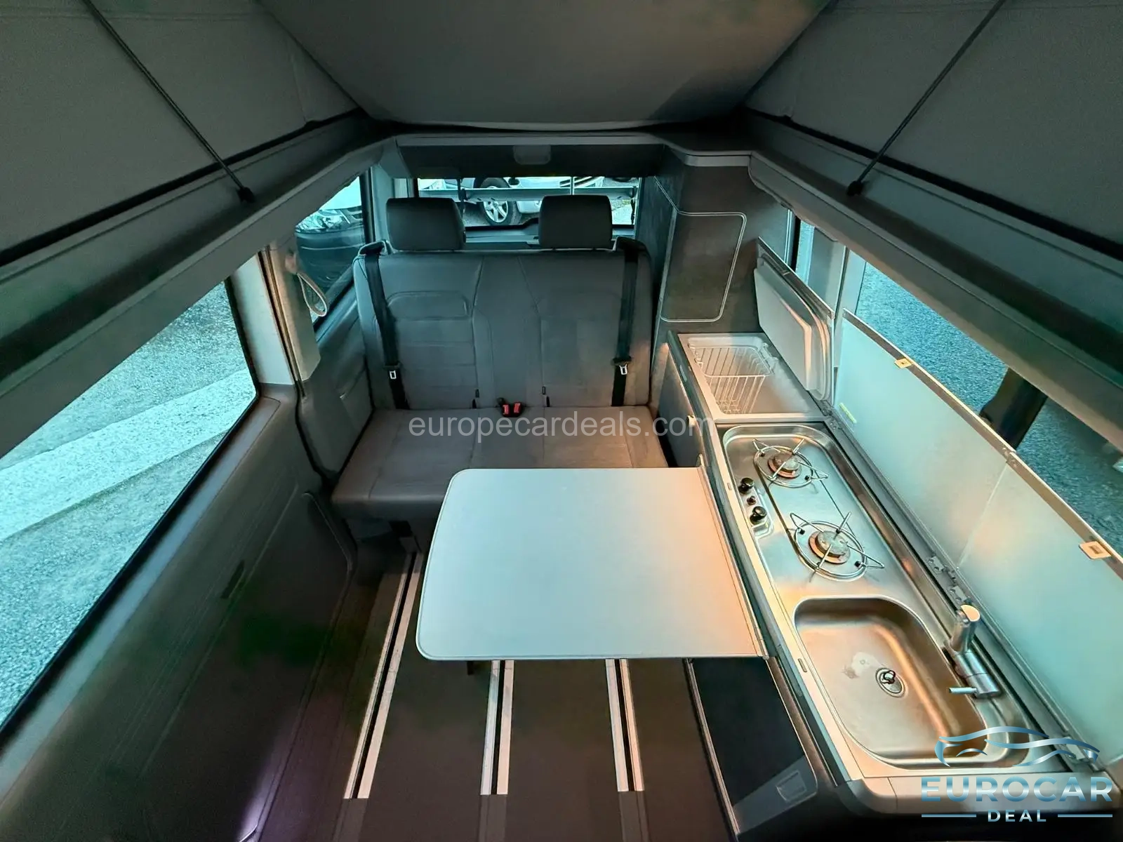 Volkswagen T6 California