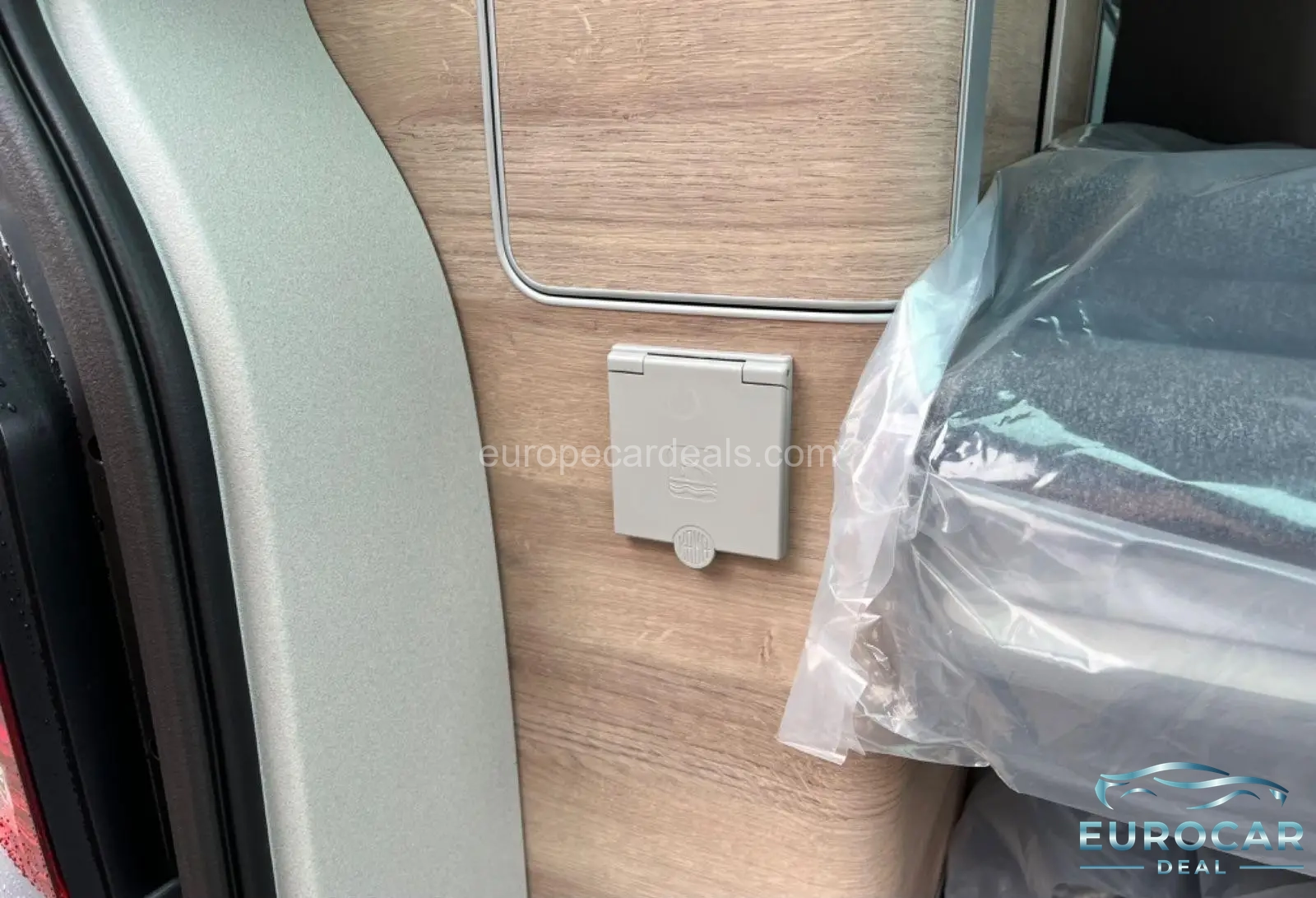 Volkswagen T6 California