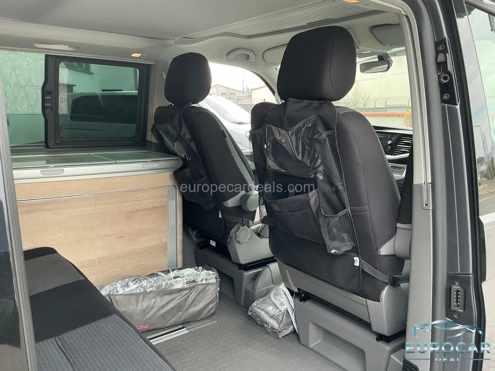Volkswagen T6 California