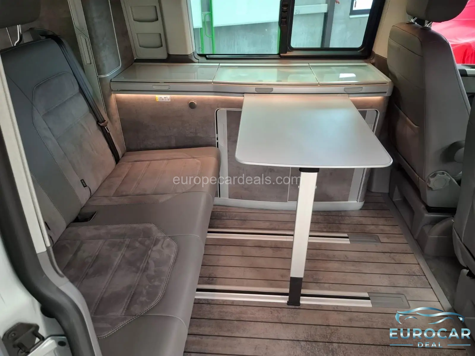 Volkswagen T6 California
