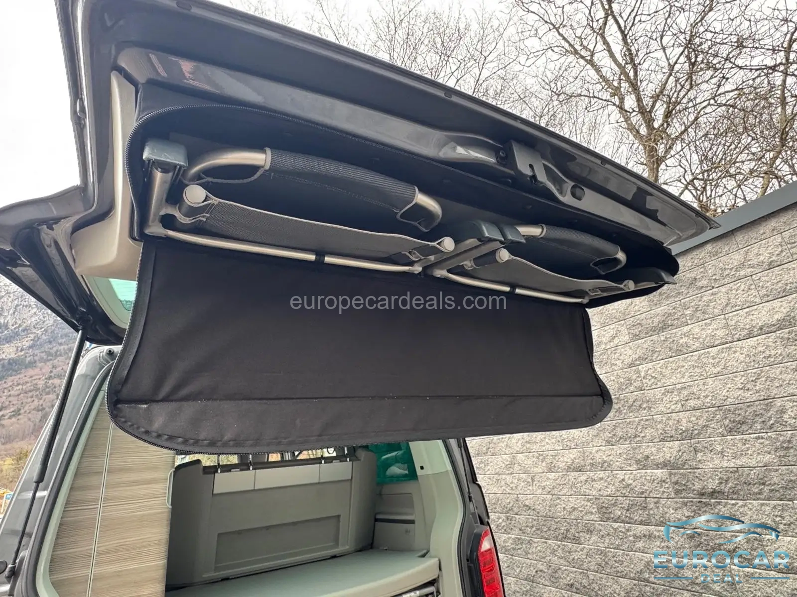 Volkswagen T6 California