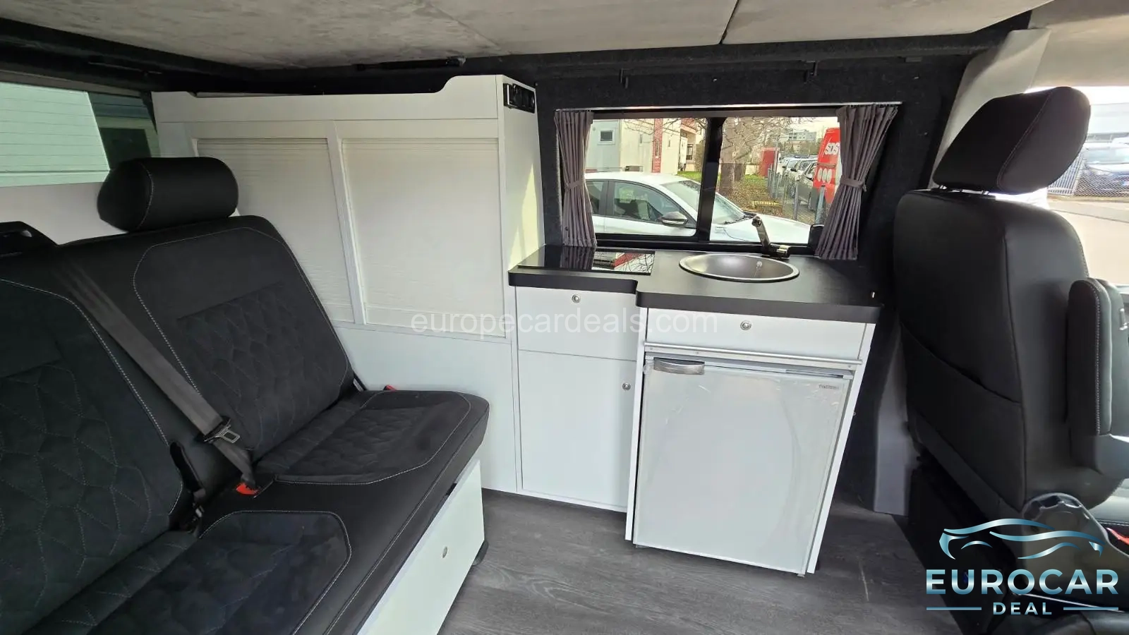 Volkswagen T6 California