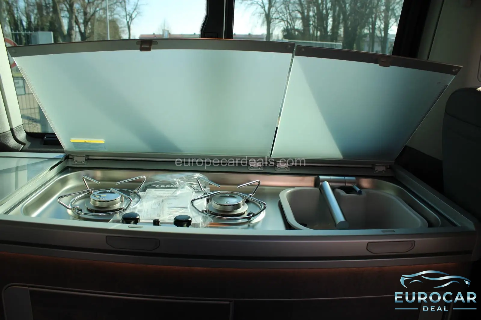 Volkswagen T6 California