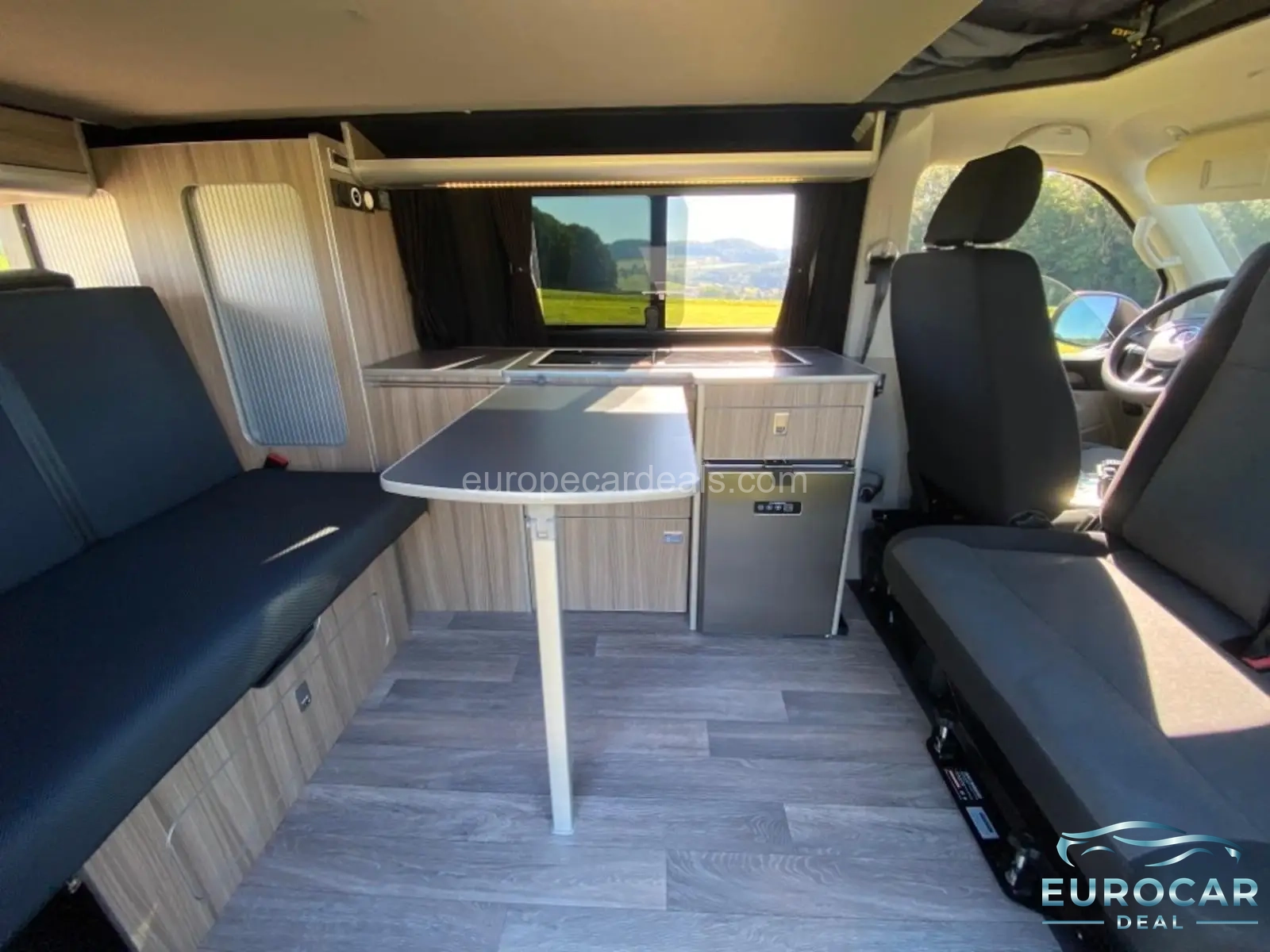 Volkswagen T6 California