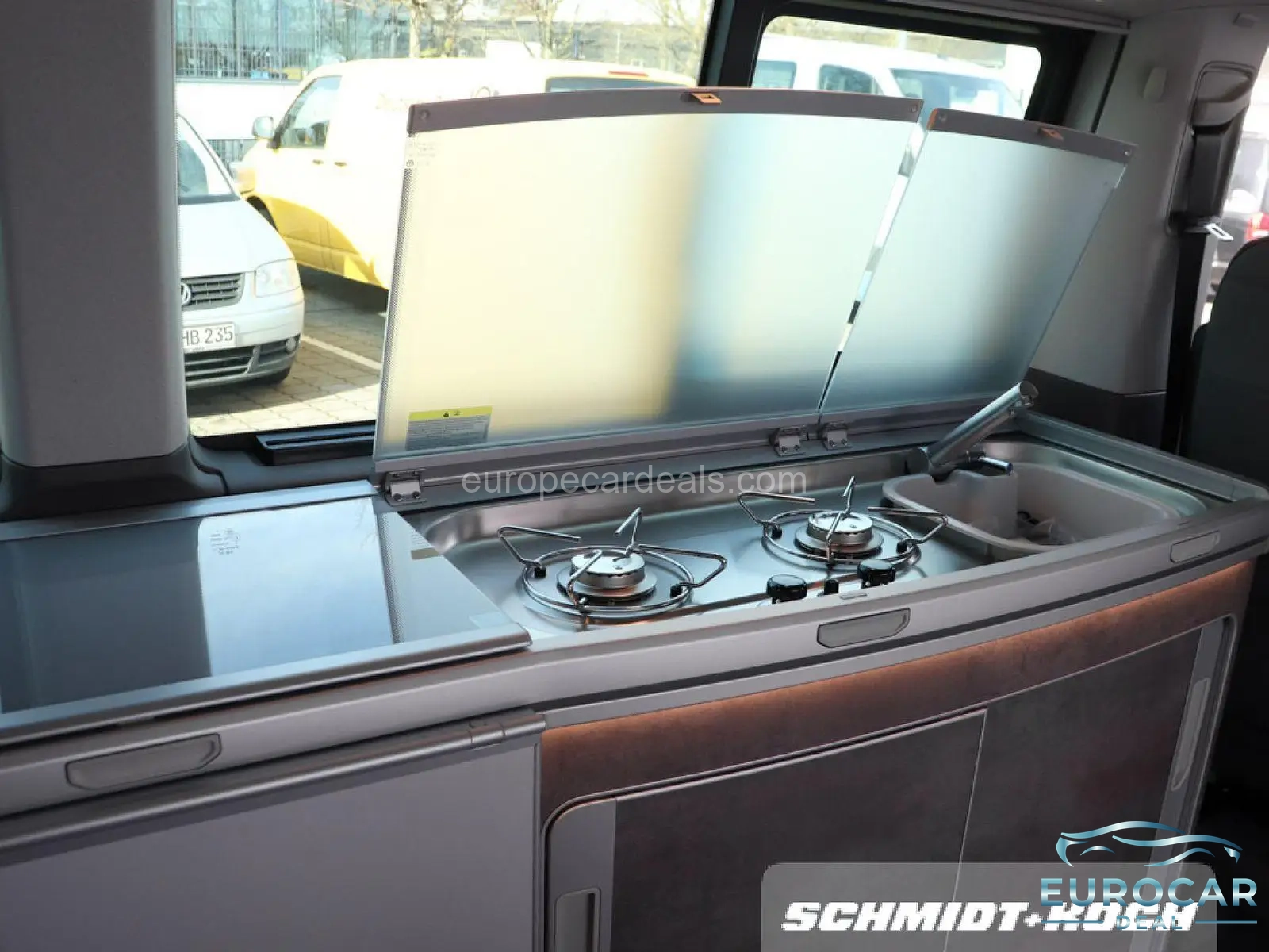 Volkswagen T6 California