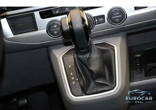 Volkswagen T6 Caravelle
