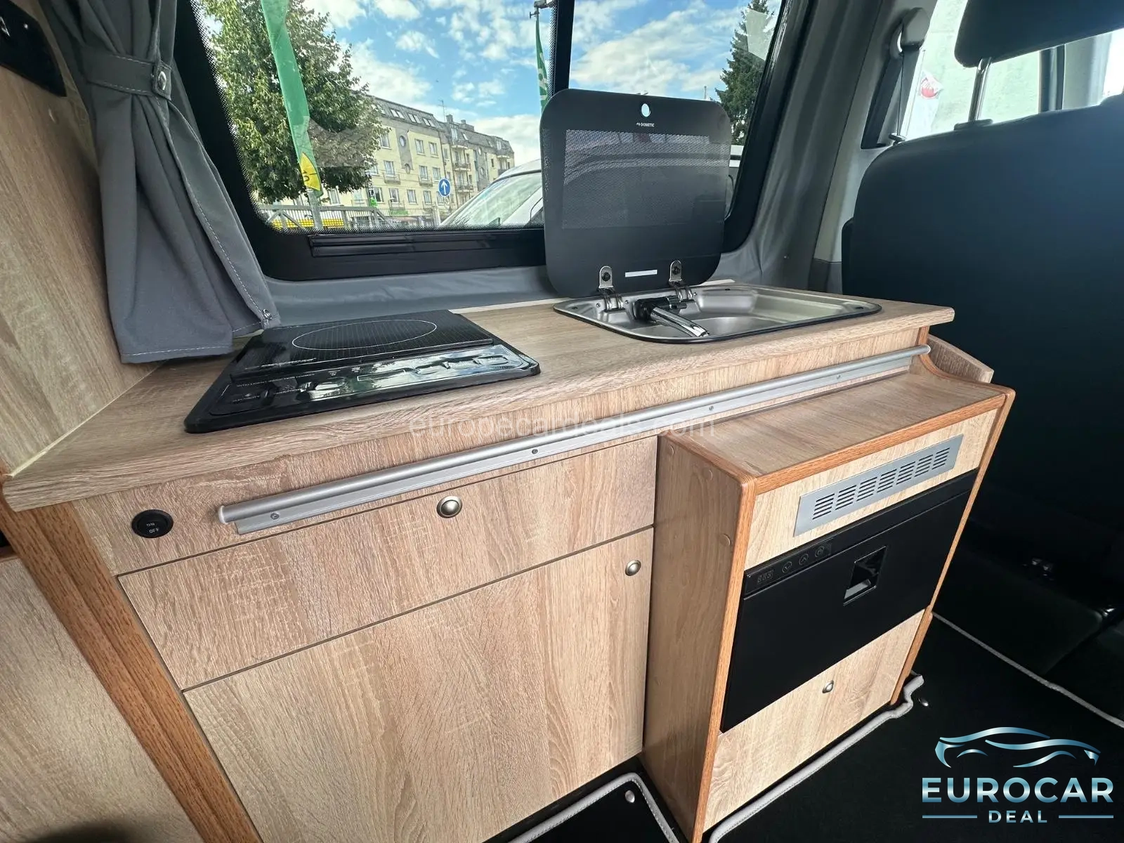 Volkswagen T6 California
