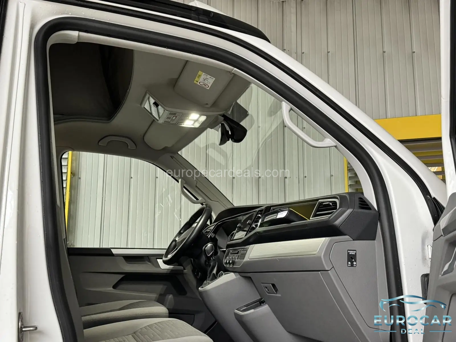 Volkswagen T6 California