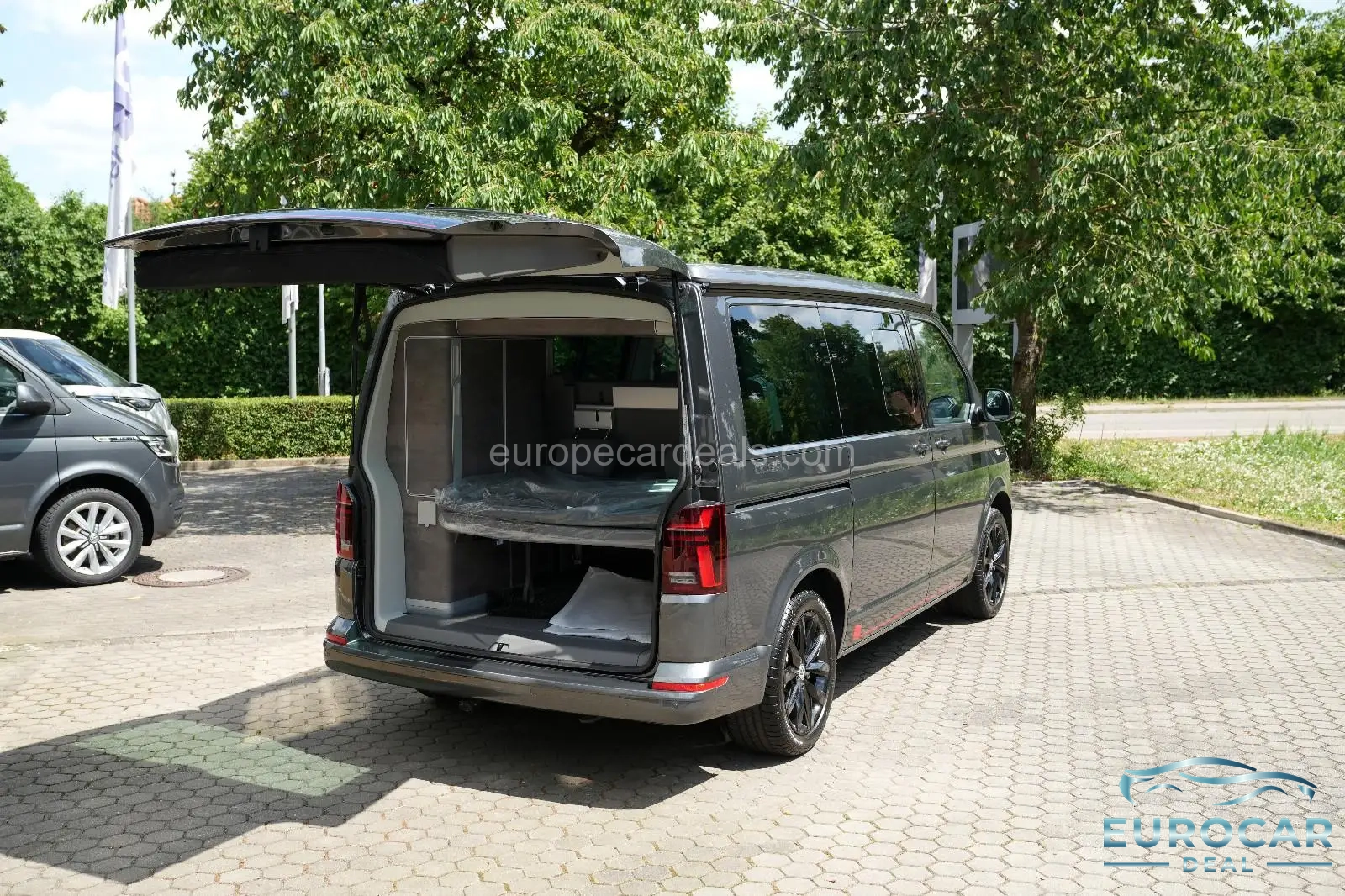 Volkswagen T6 California