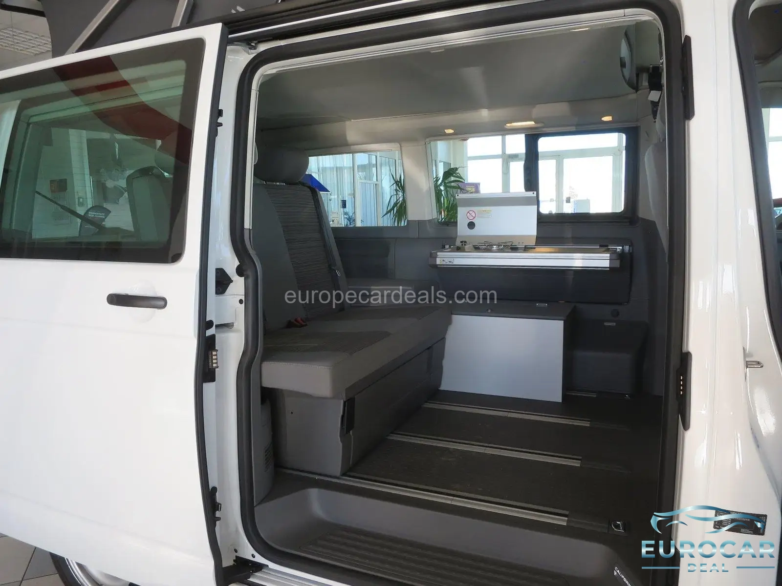 Volkswagen T6 California