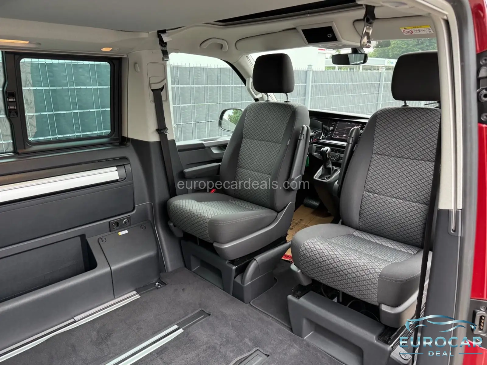 Volkswagen T6 California