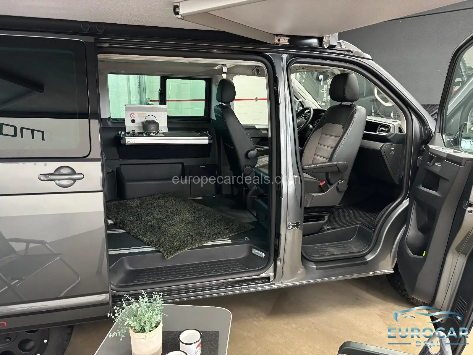 Volkswagen T6 California