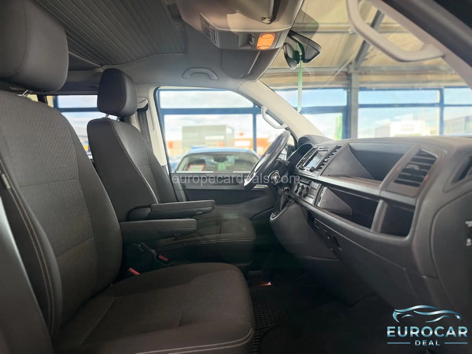 Volkswagen T6 California