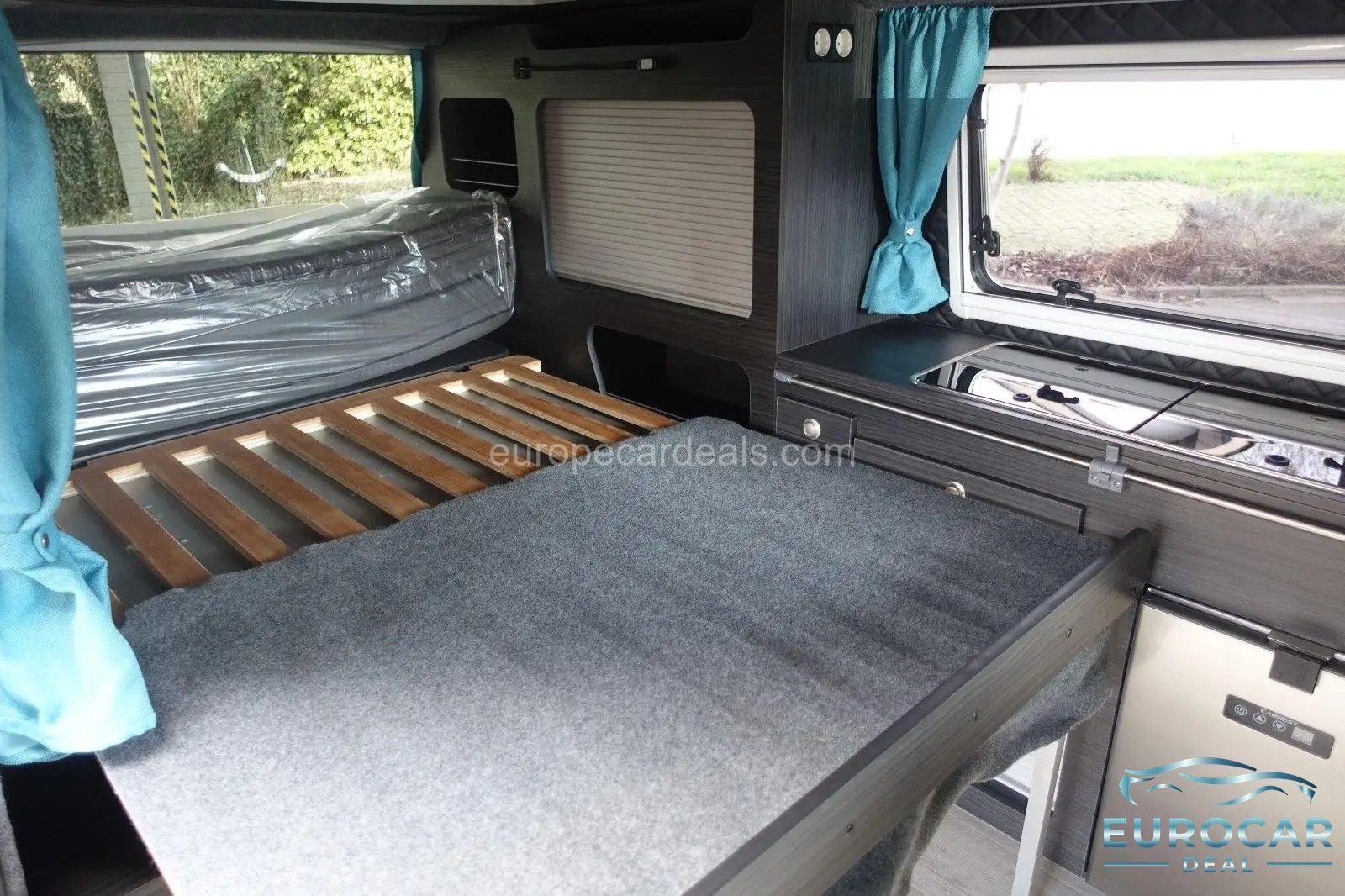 Volkswagen T6 California
