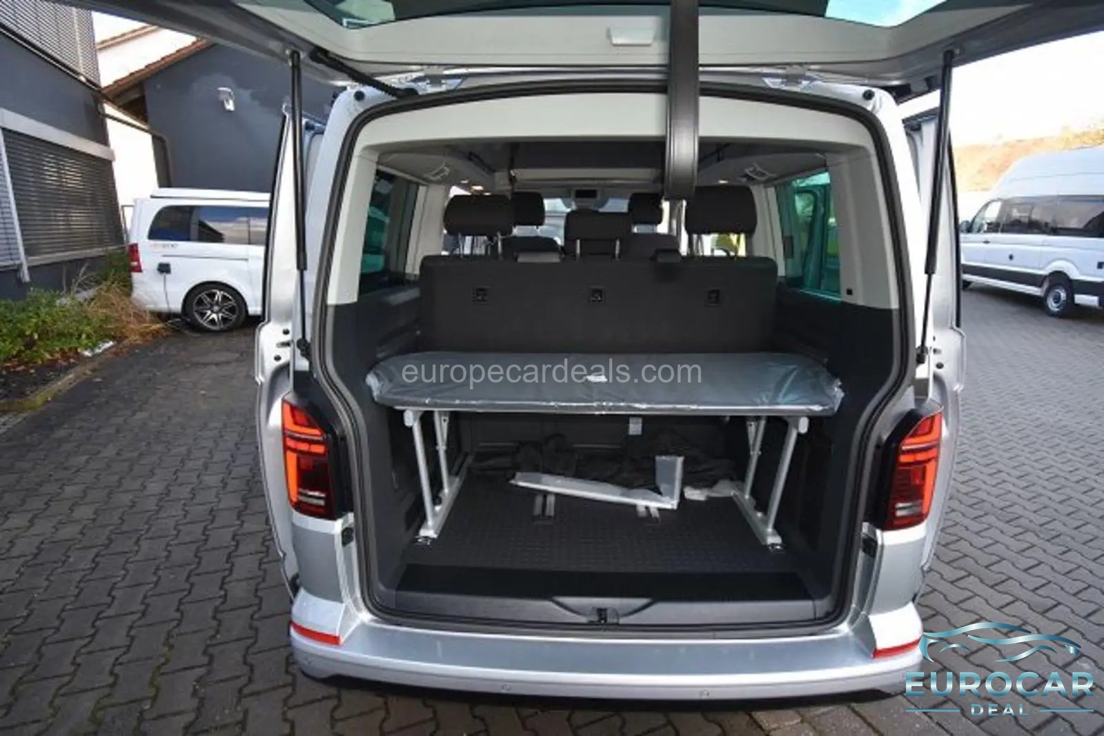 Volkswagen T6 California