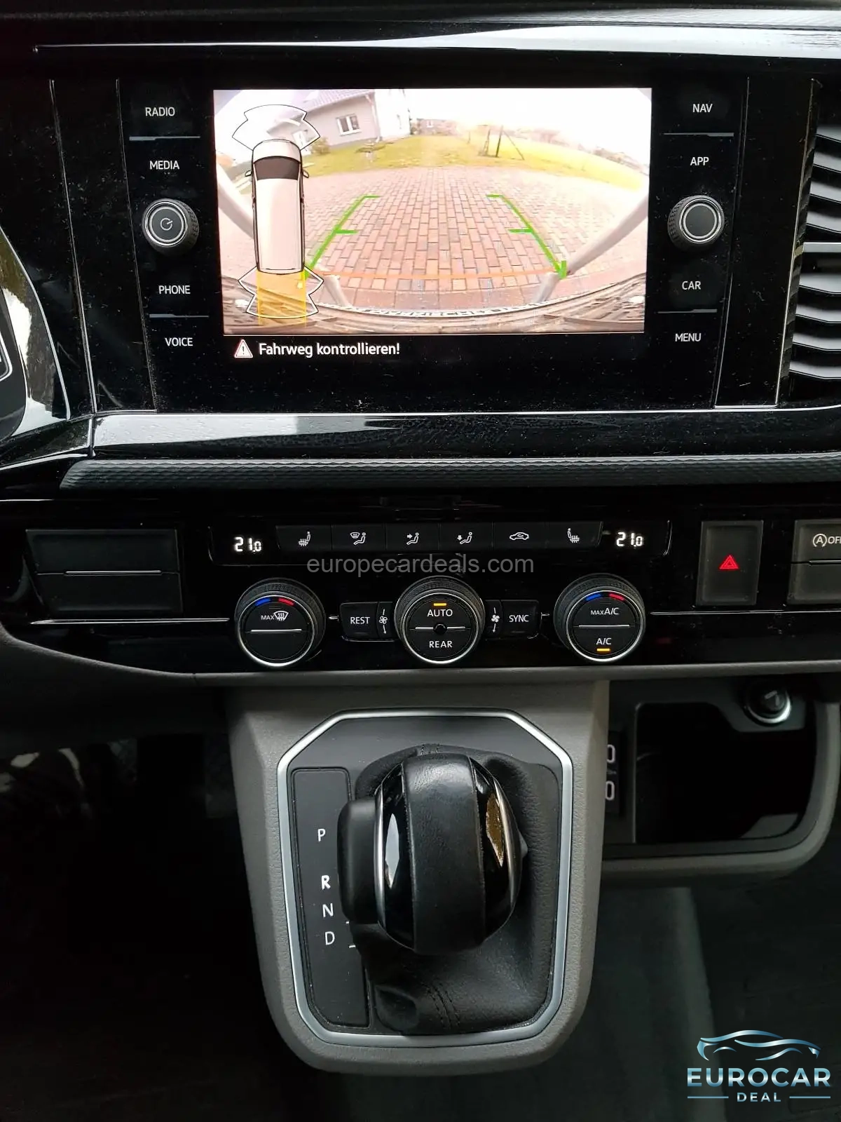 Volkswagen T6 California