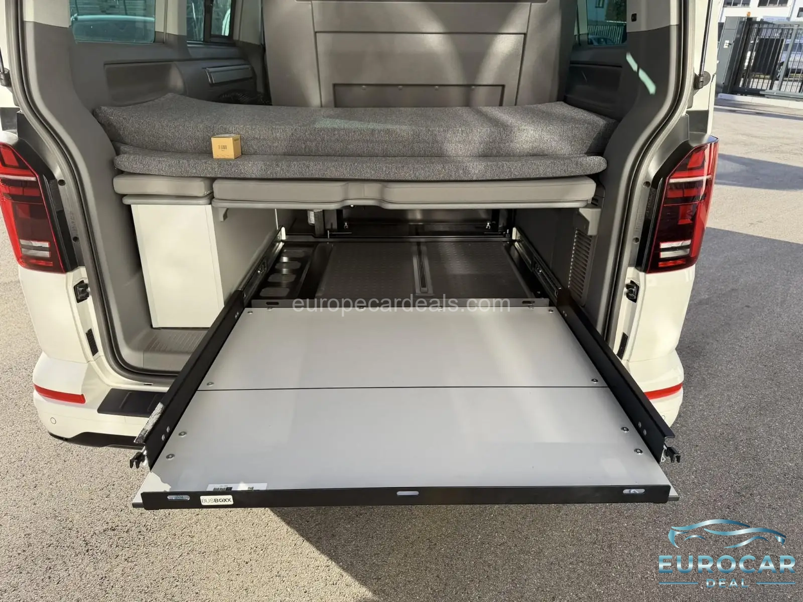 Volkswagen T6 California