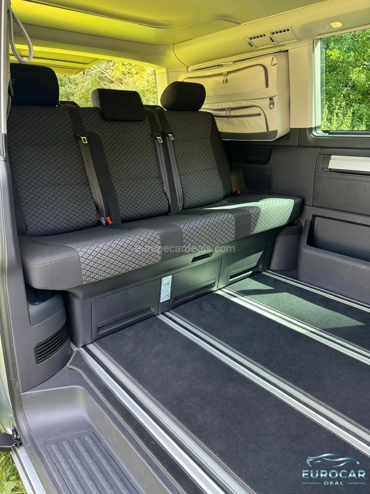 Volkswagen T6 California