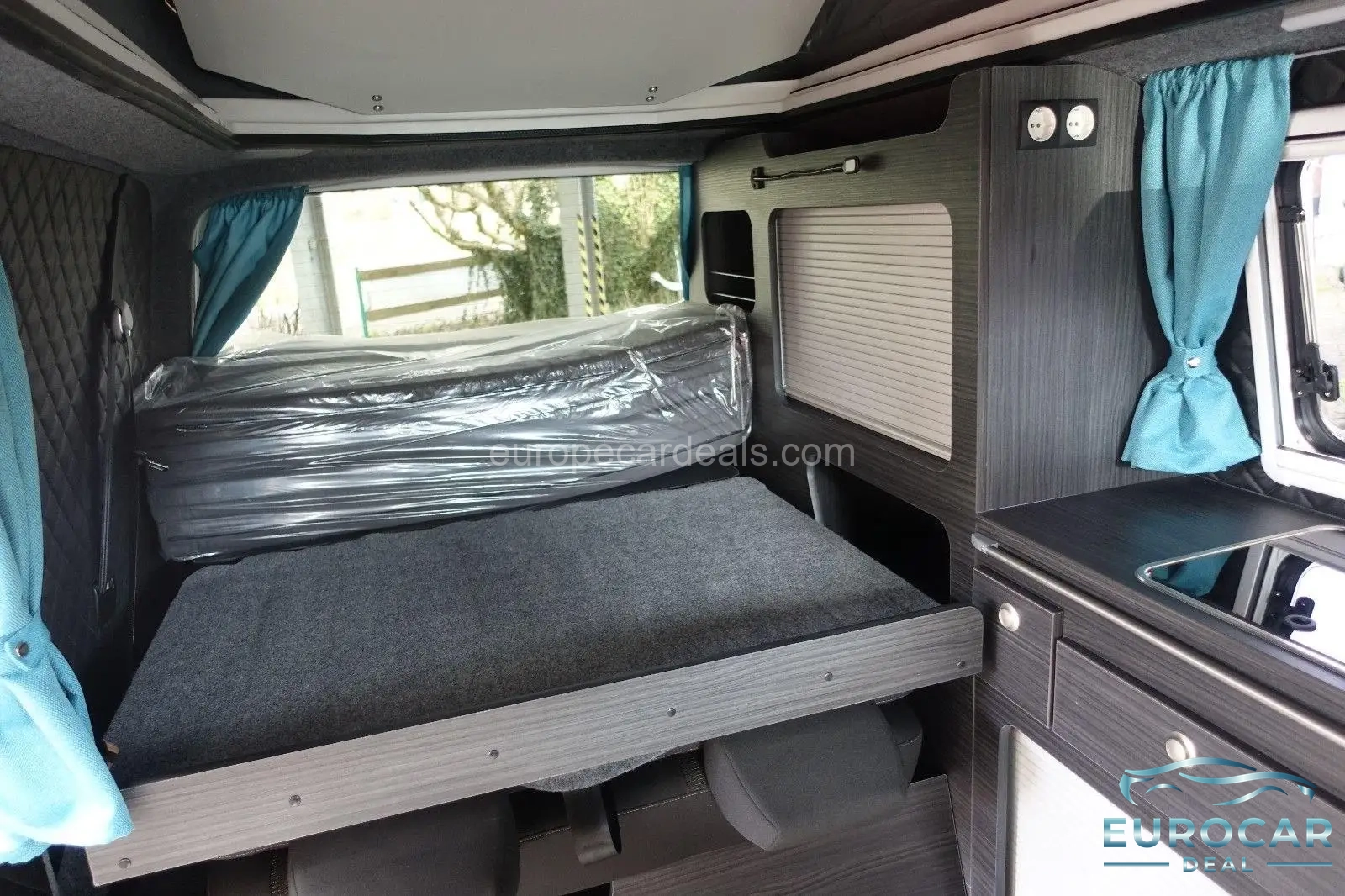Volkswagen T6 California