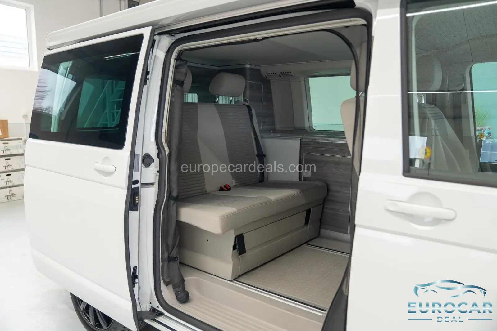 Volkswagen T6 California