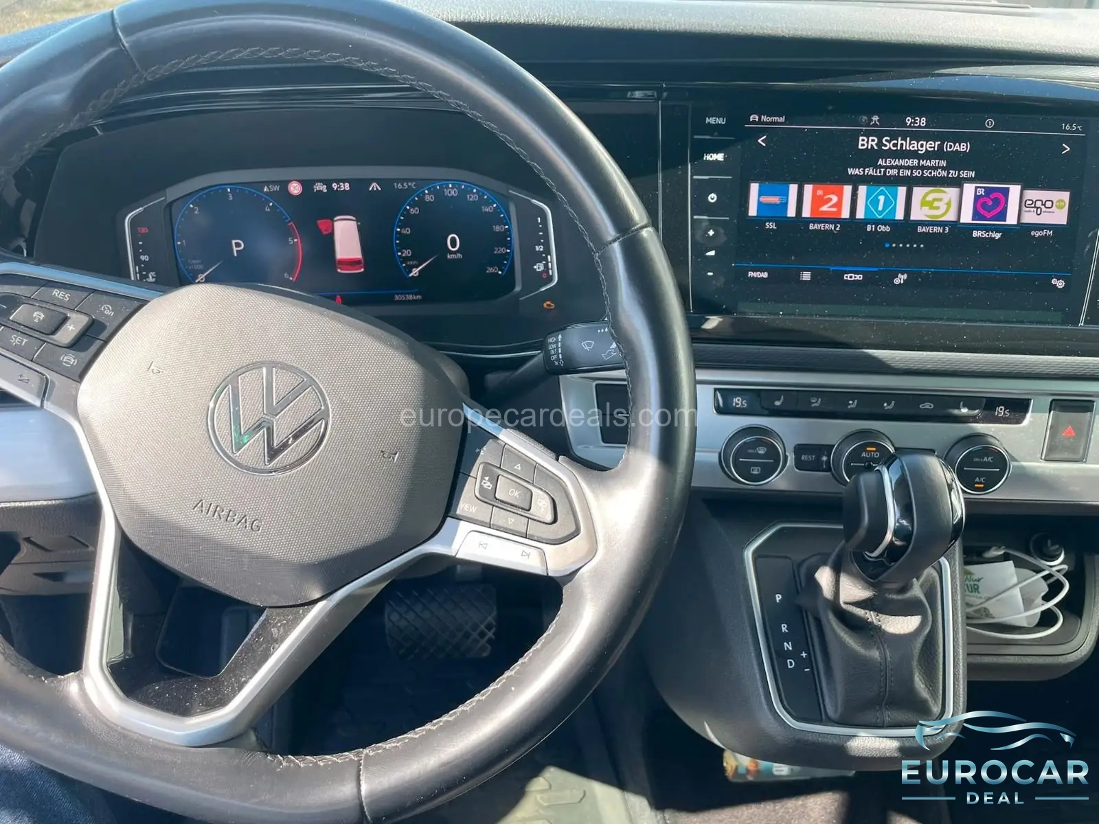 Volkswagen T6 California