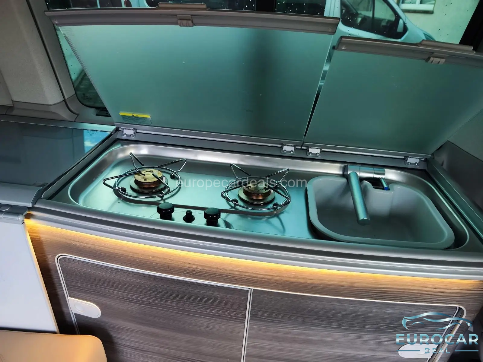 Volkswagen T6 California