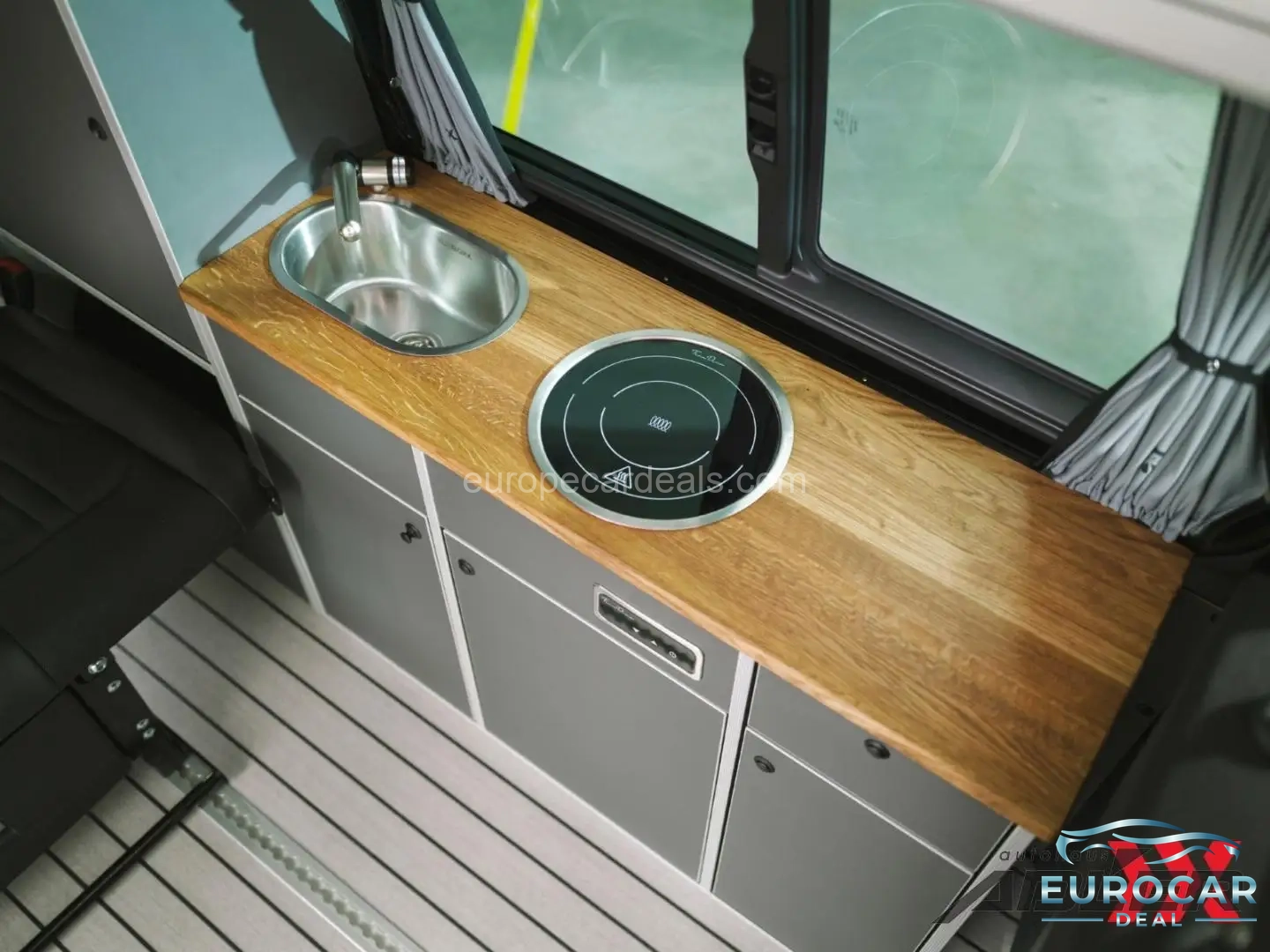 Volkswagen T6 California
