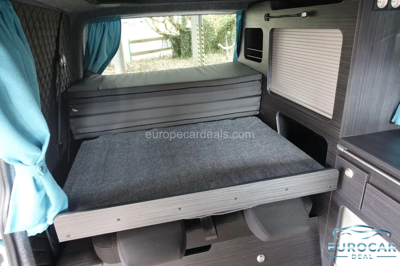 Volkswagen T6 California