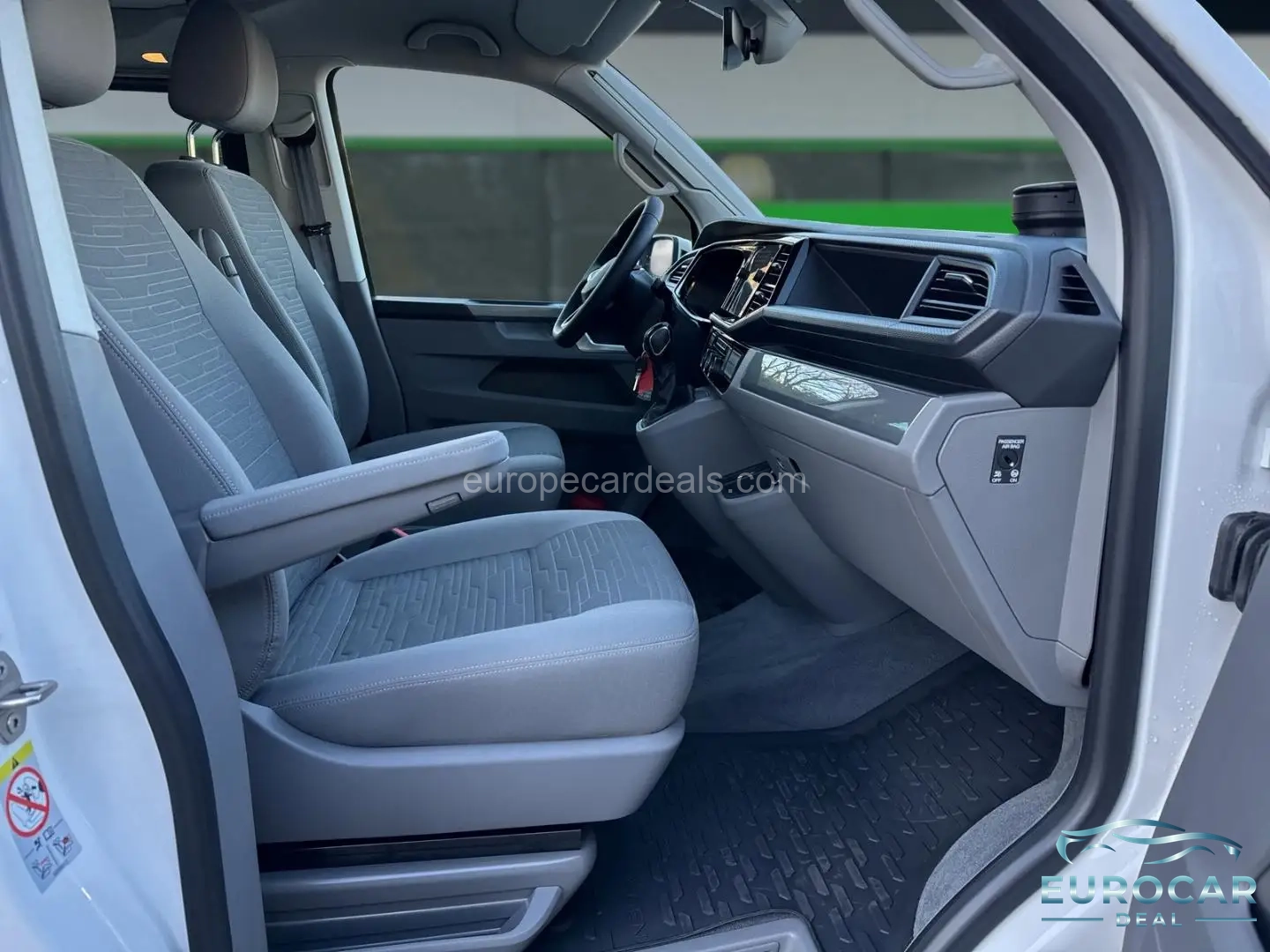 Volkswagen T6 California