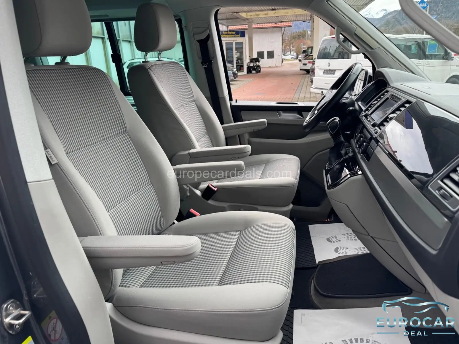 Volkswagen T6 California