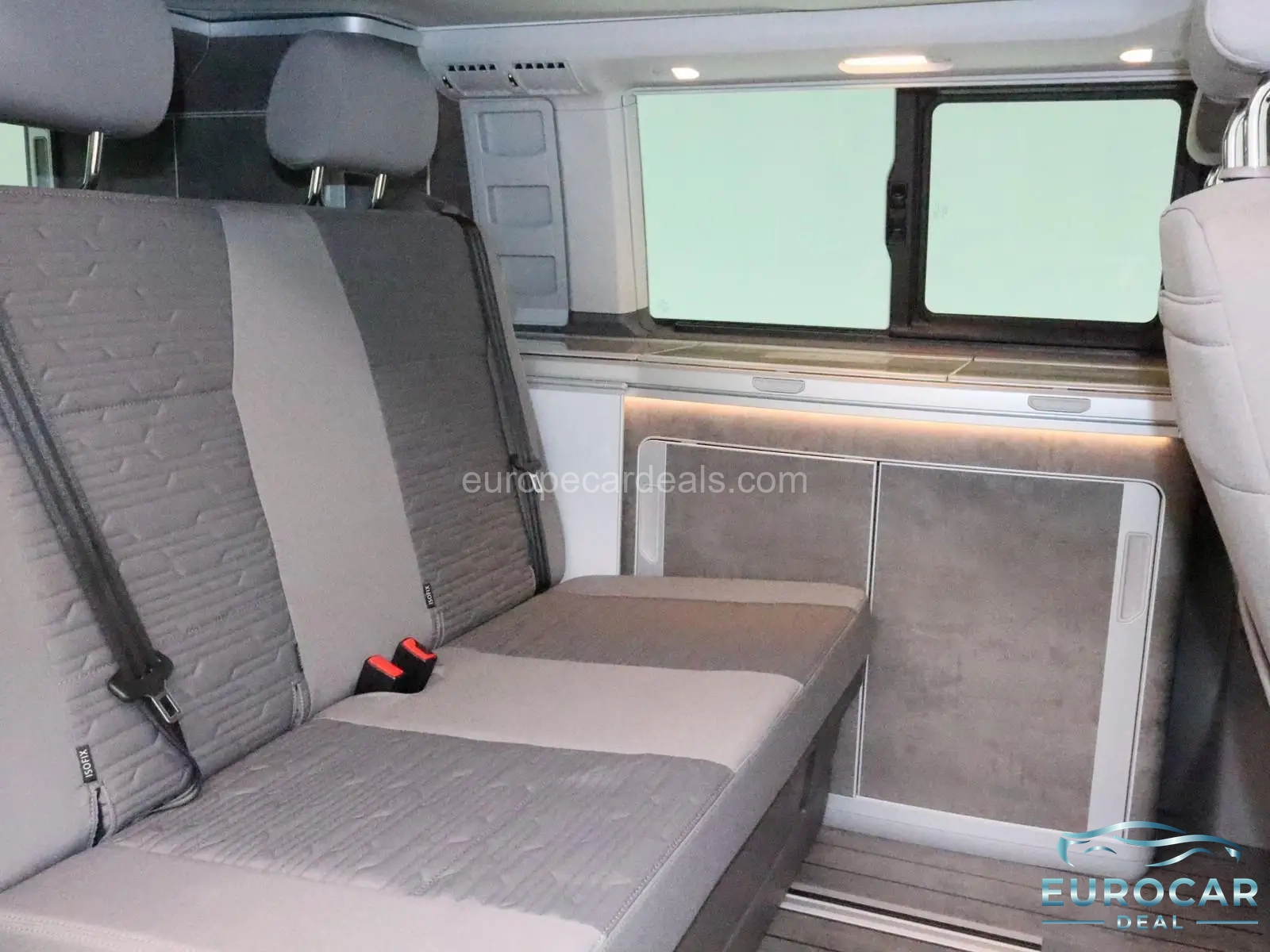 Volkswagen T6 California