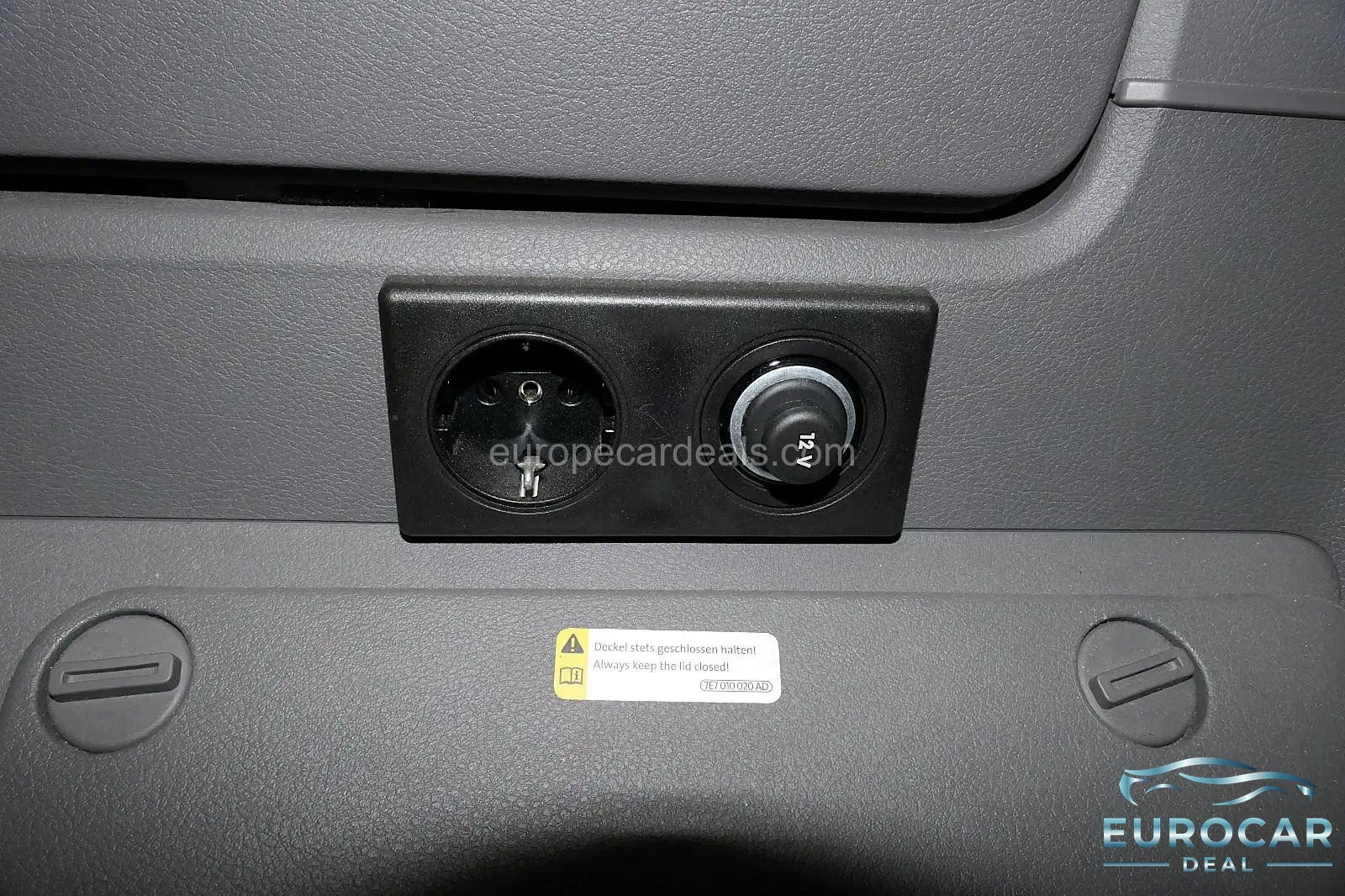 Volkswagen T6 California