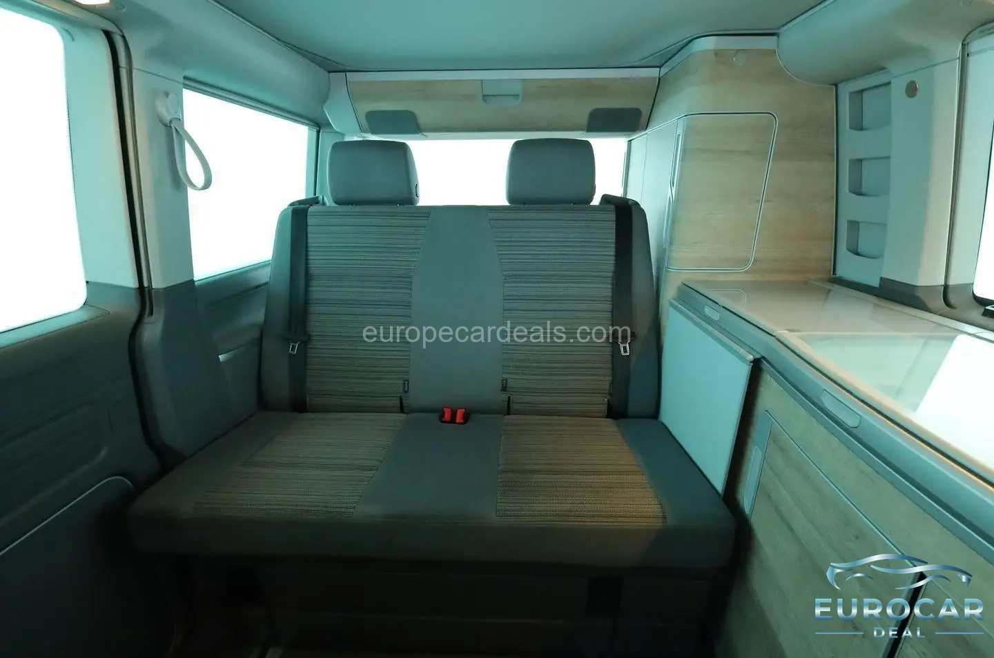 Volkswagen T6 California