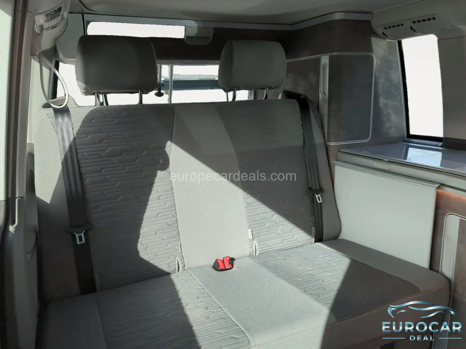 Volkswagen T6 California