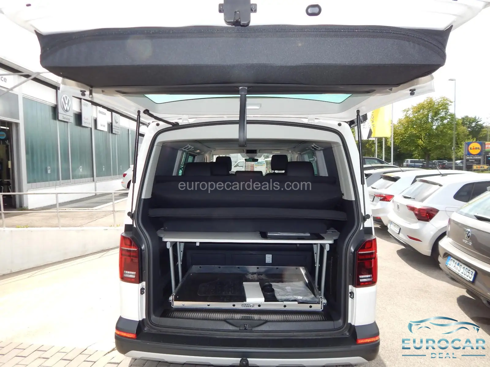 Volkswagen T6 California