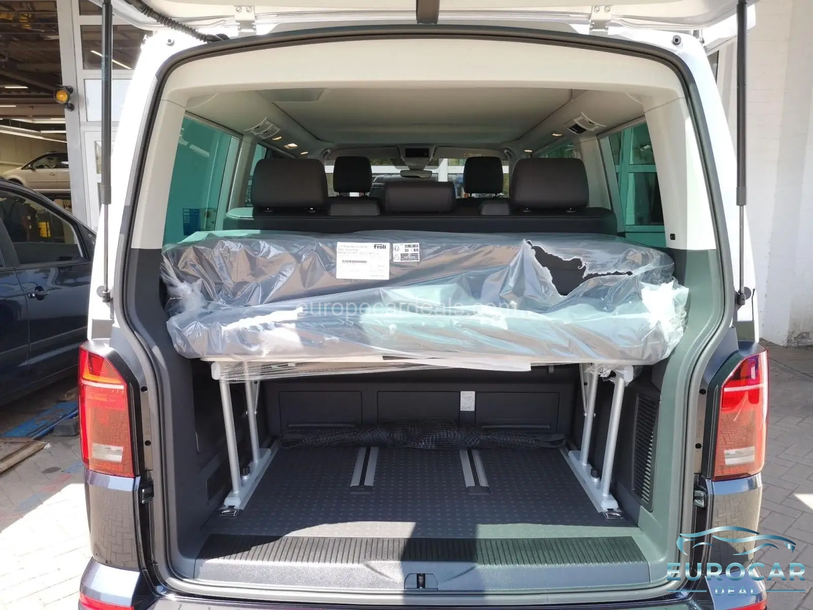 Volkswagen T6 California