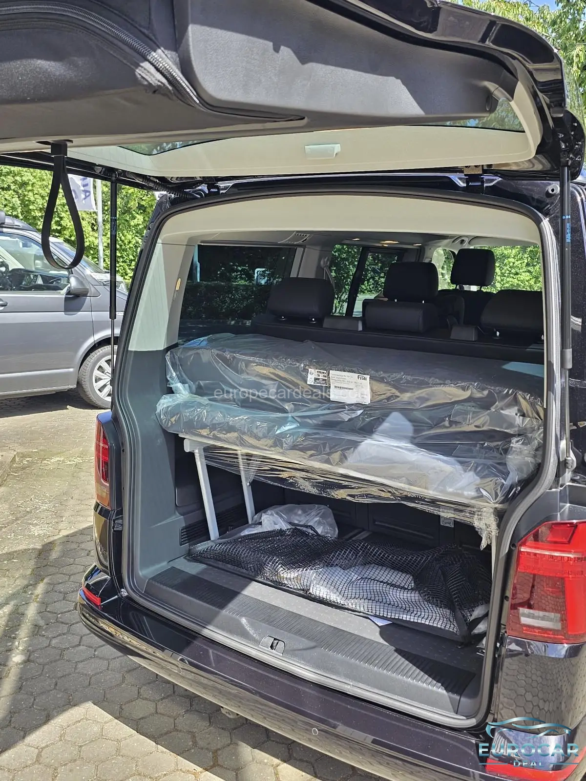 Volkswagen T6 California