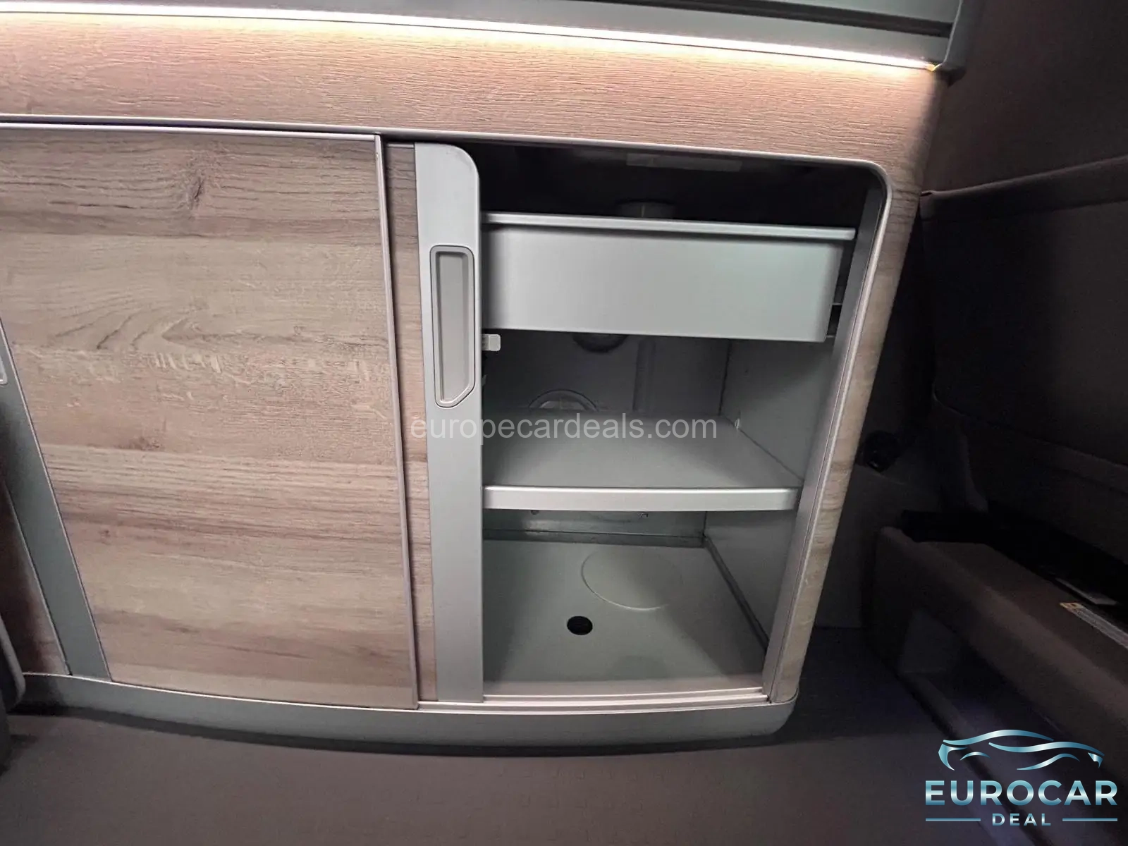 Volkswagen T6 California