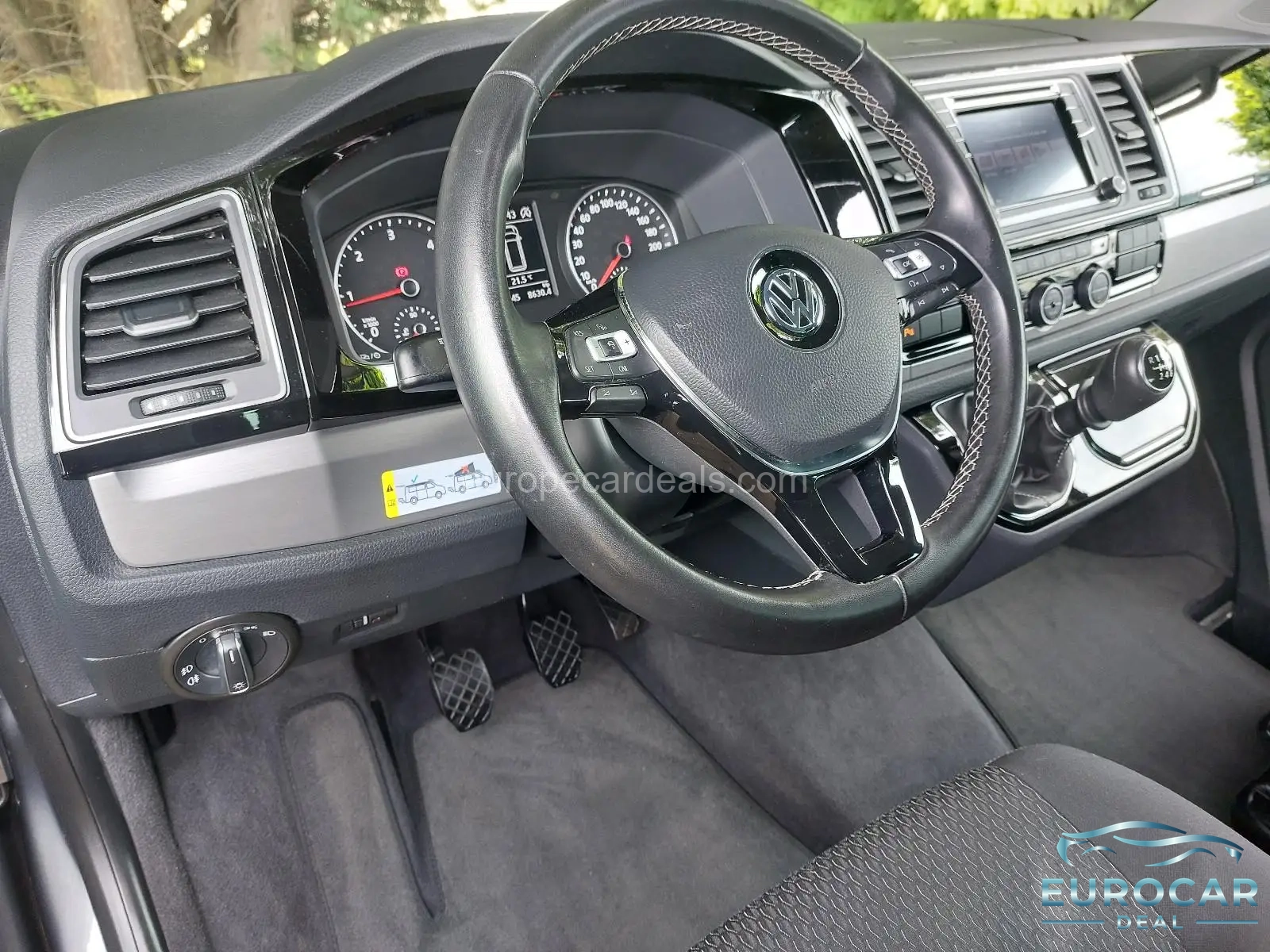 Volkswagen T6 California