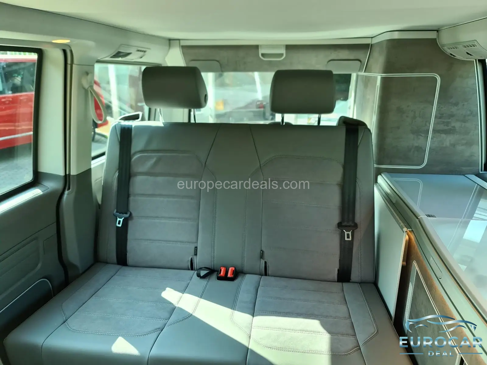 Volkswagen T6 California