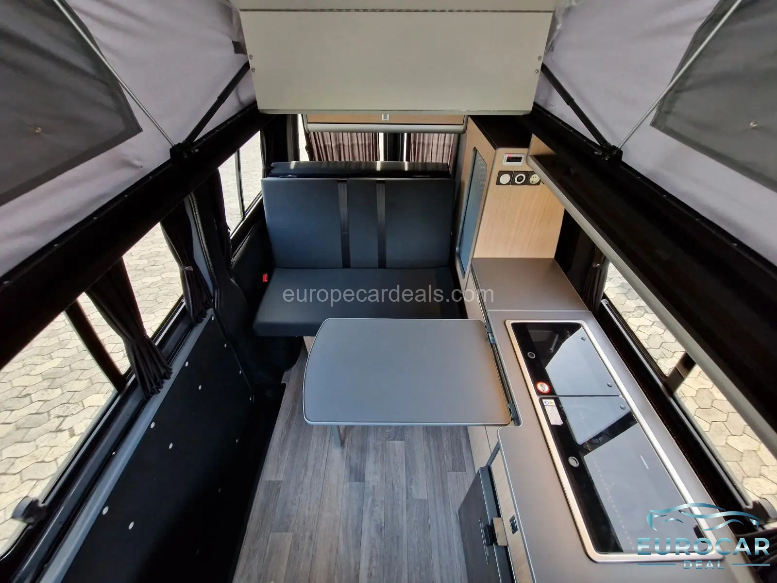 Volkswagen T6 California