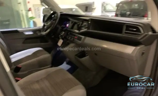 Volkswagen T6 California
