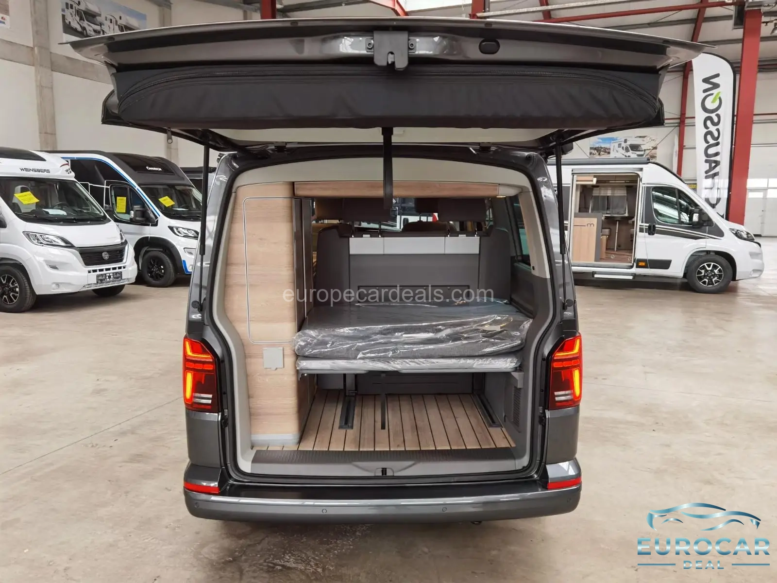 Volkswagen T6 California