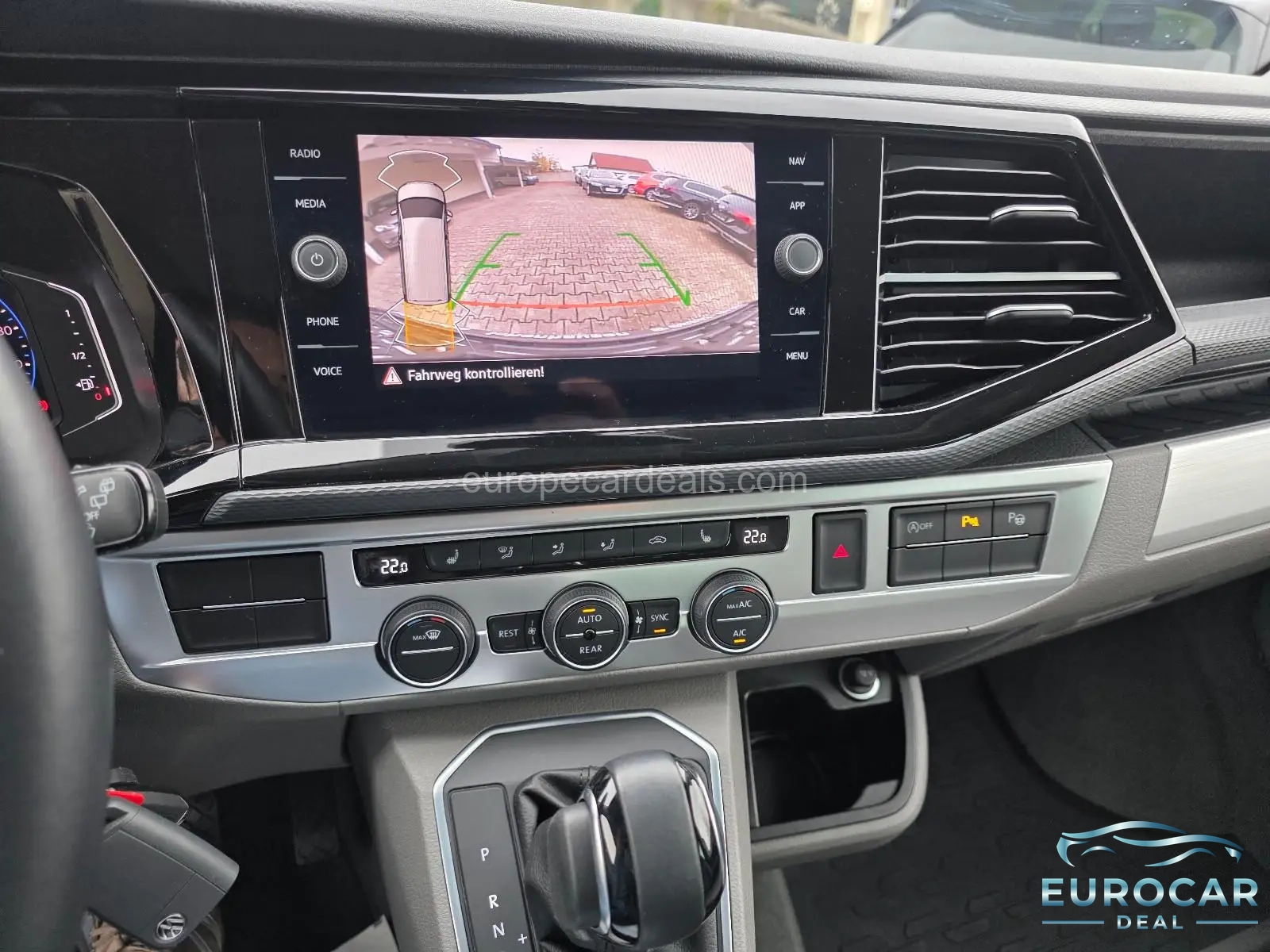 Volkswagen T6 California