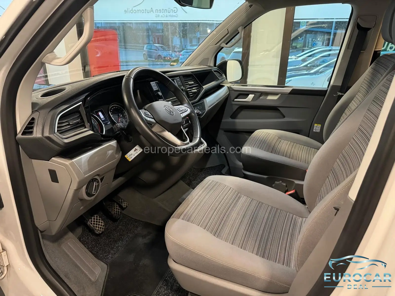 Volkswagen T6 California